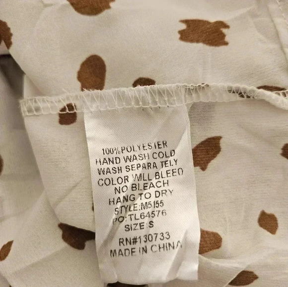 Umgee Dalmatian Short Sleeve Tiered Top Women’s Size Small, Cream And Brown - Picture 7 of 7